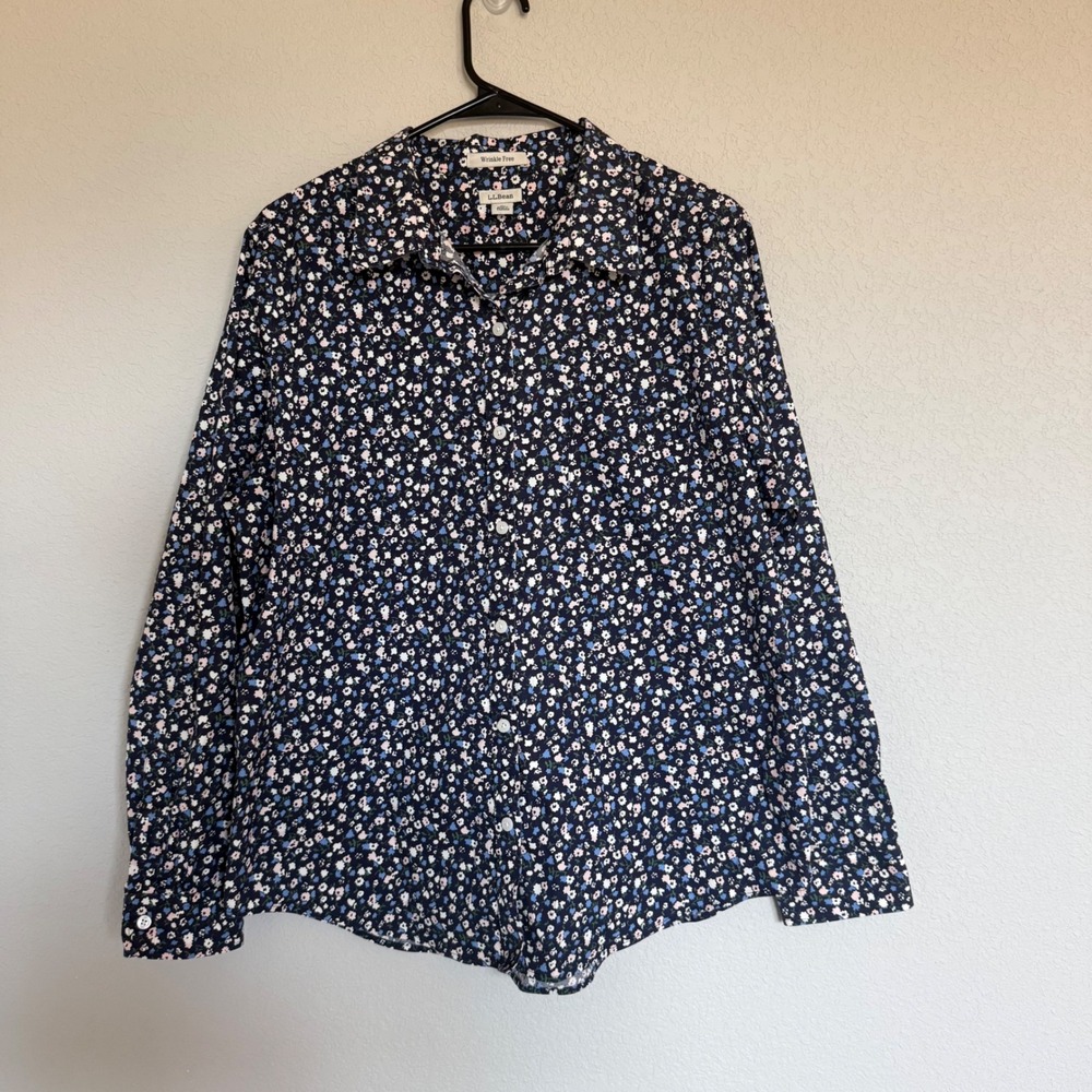 LL Bean Wrinkle Free Navy Blue Floral Cotton Button Down Shirt Outdoor Gardening